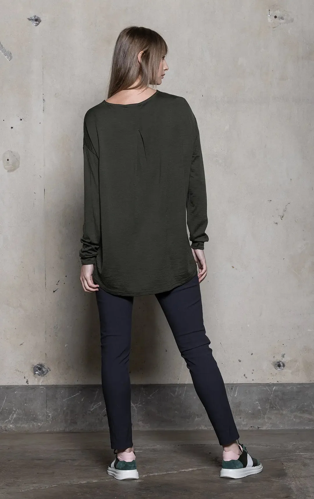 180GSM RELAXED MERINO TOP - CLEARANCE