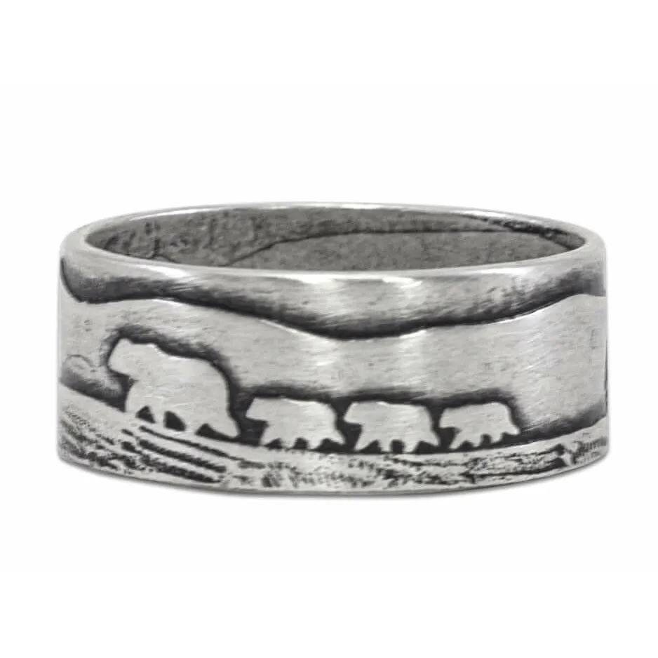 Bears on a Hike Ring