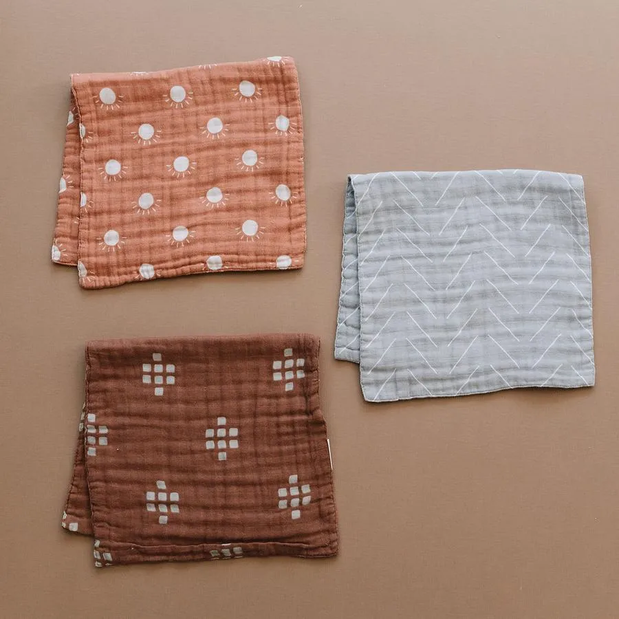 Chestnut Textile Burp Cloth