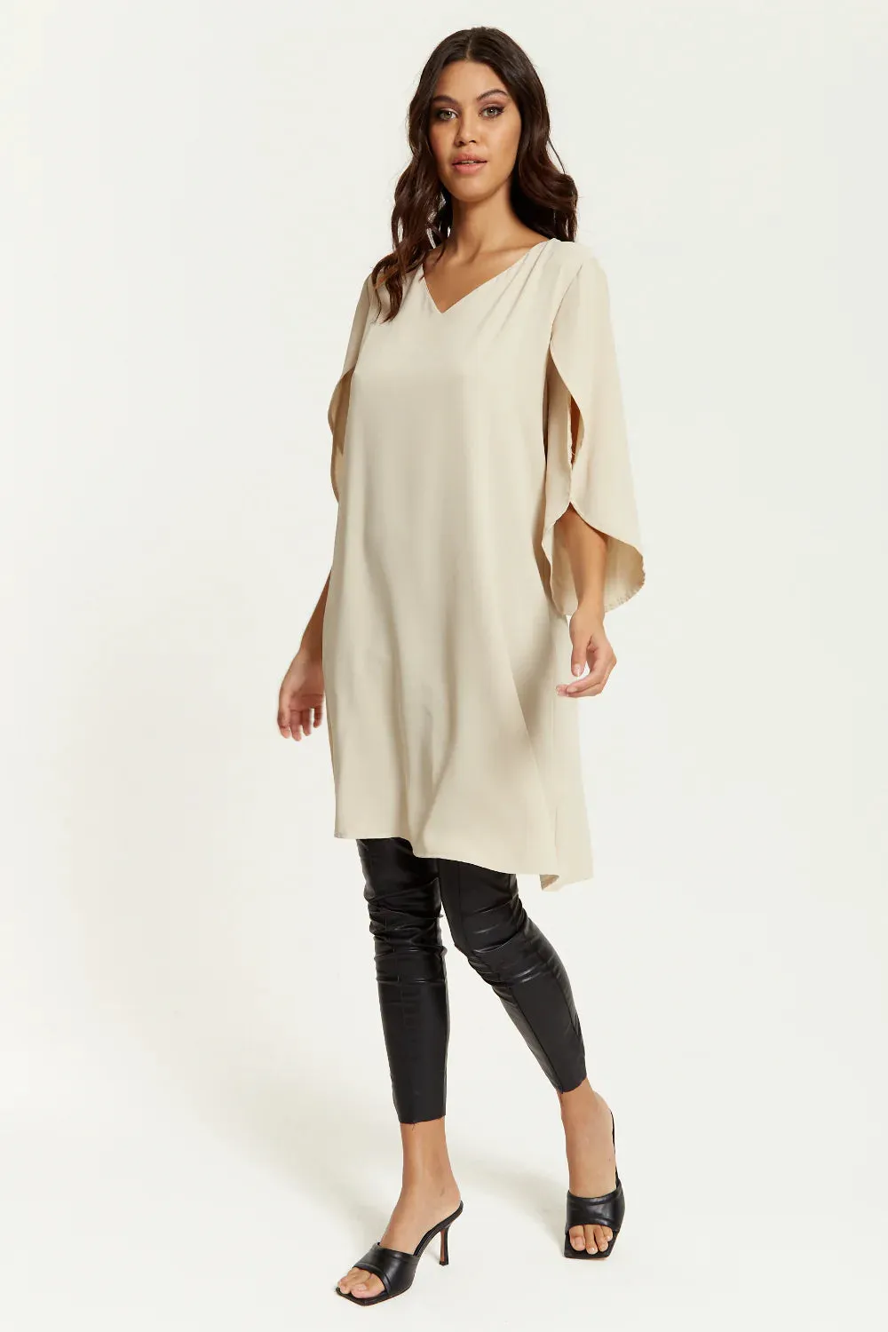 Hoxton Gal Oversized V Neck Tunic With Split Sleeves