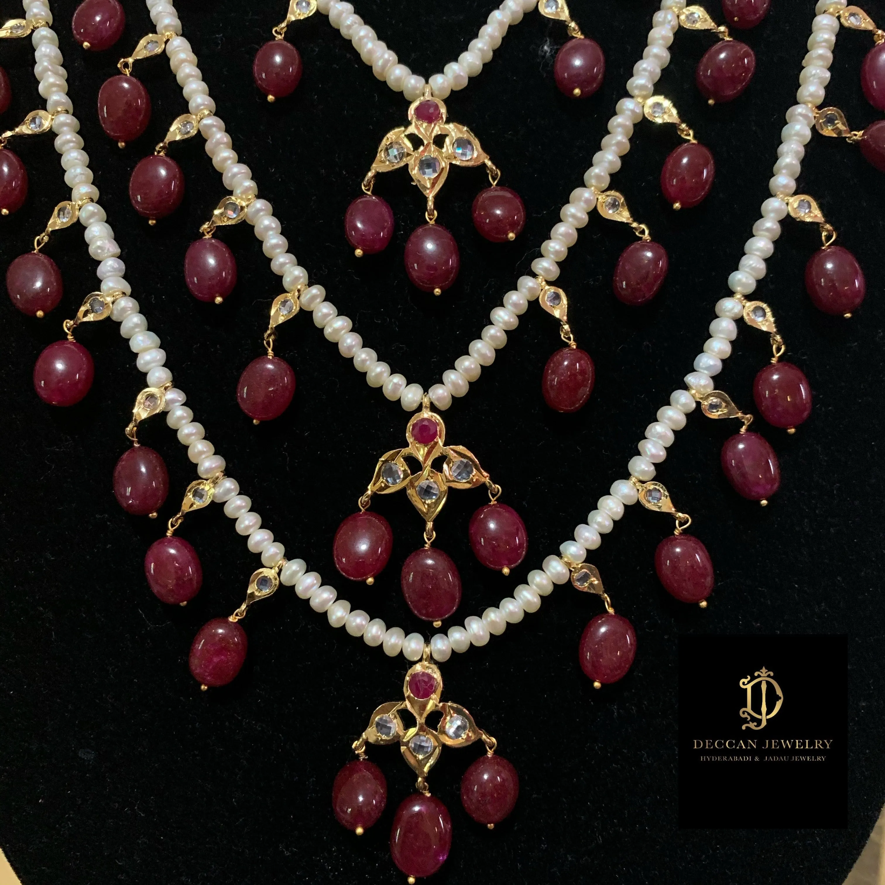 Inaya satlada (rubies) ( SHIPS IN 3 WEEKS )